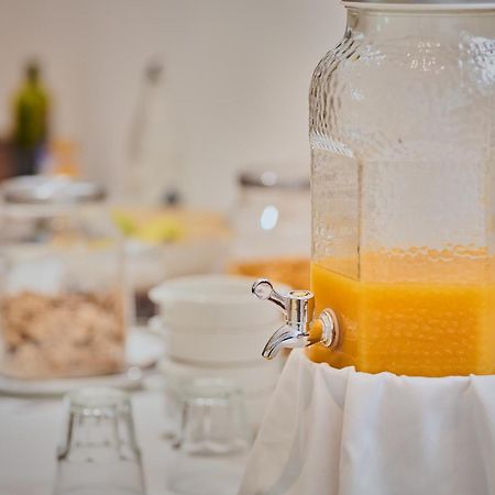Reyes Catolicos Hotel Seville Ngoại thất bức ảnh