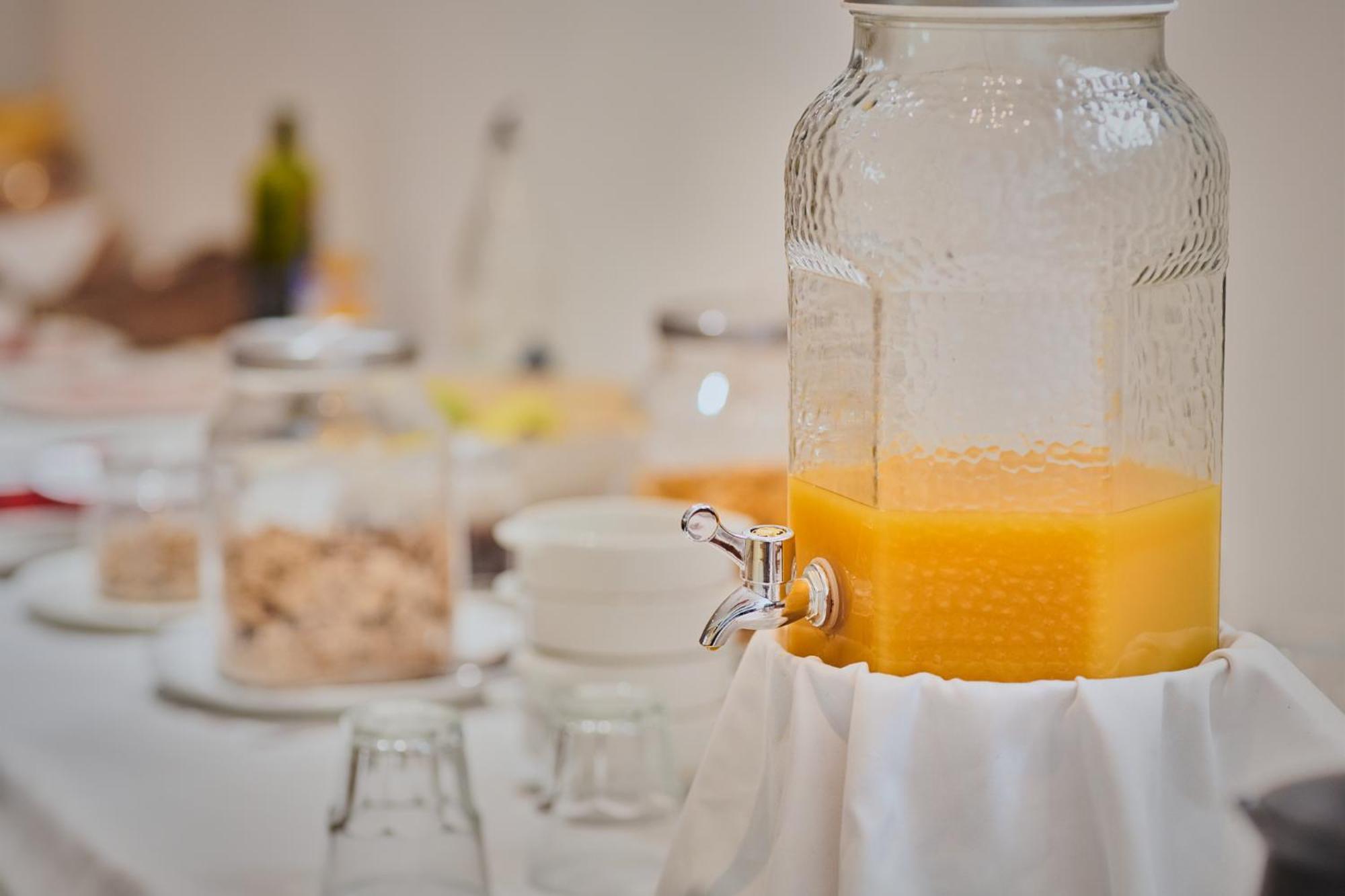 Reyes Catolicos Hotel Seville Ngoại thất bức ảnh