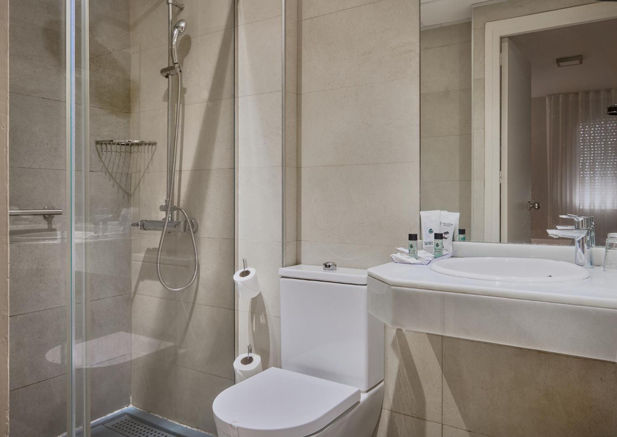 Reyes Catolicos Hotel Seville Ngoại thất bức ảnh