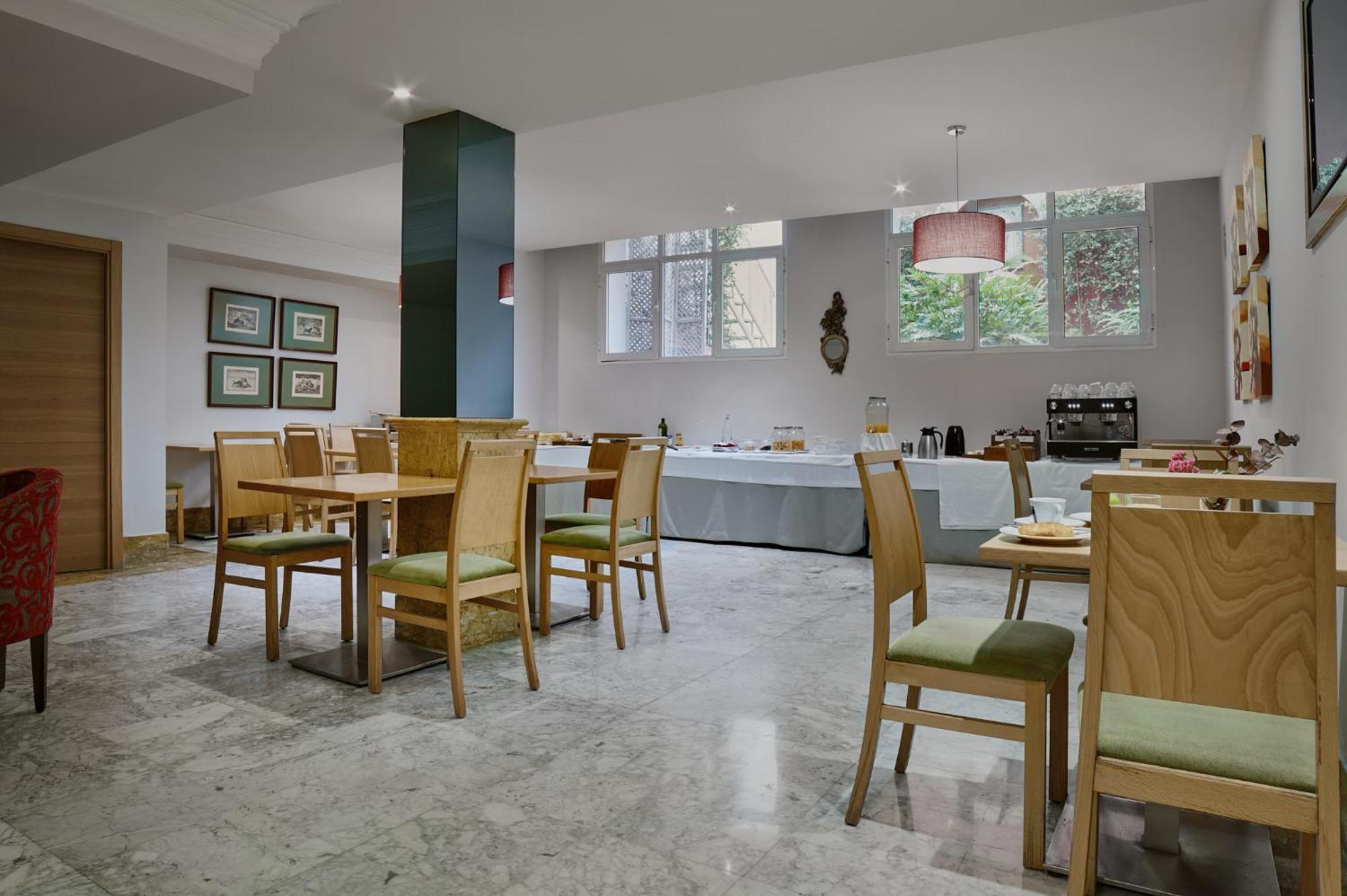 Reyes Catolicos Hotel Seville Ngoại thất bức ảnh