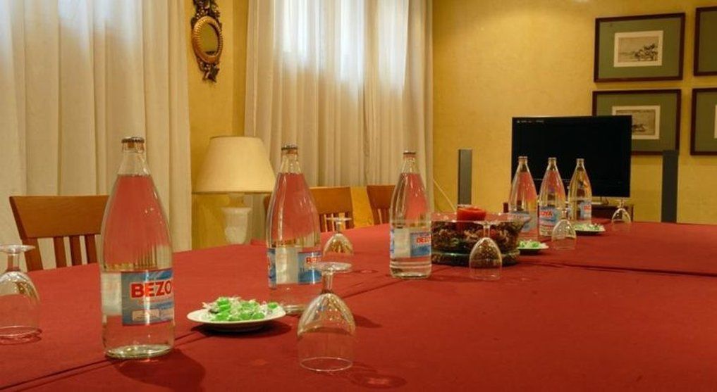 Reyes Catolicos Hotel Seville Kinh doanh bức ảnh